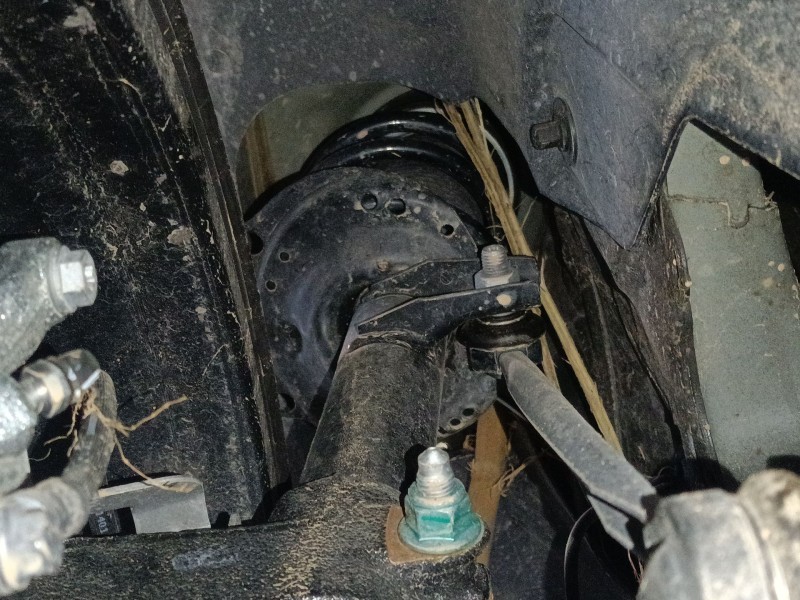 Recambio de amortiguador delantero derecho para audi a3 sportback (8ya, 8yf) 35 tdi referencia OEM IAM   