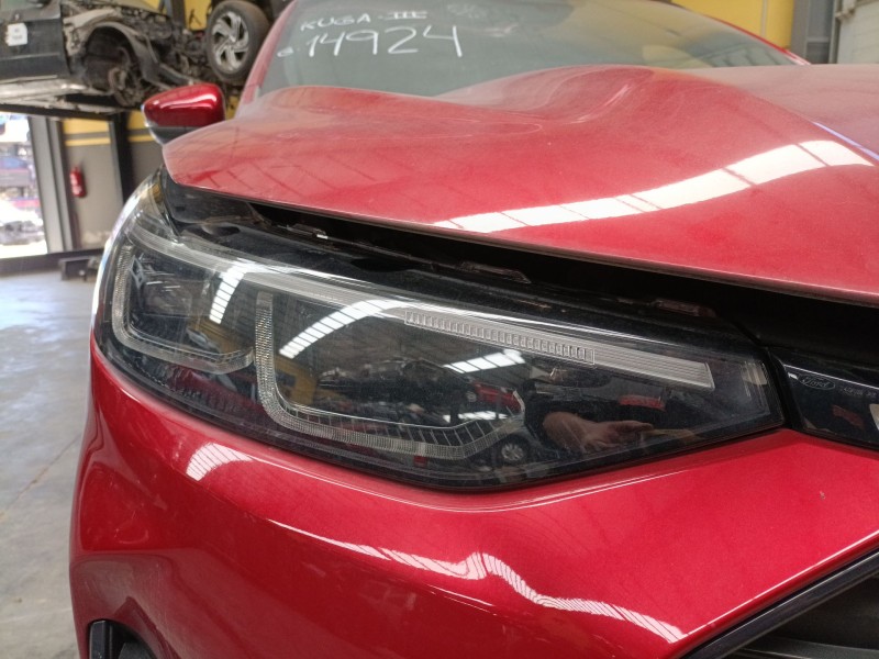 Recambio de faro derecho xenon para ford kuga iii (dfk) 2.5 duratec plug-in-hybrid referencia OEM IAM   