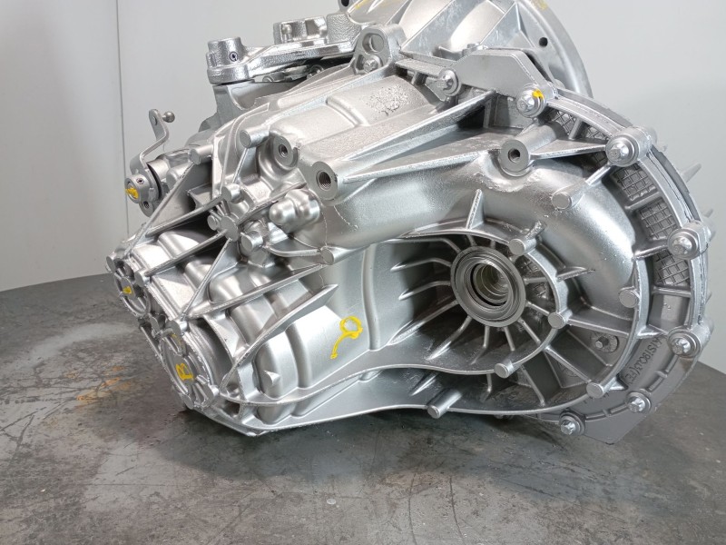 Recambio de caja cambios para renault master iii furgoneta (fv) 2.3 dci 135 fwd (fv0n, fv08) referencia OEM IAM   