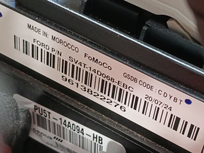 Recambio de caja reles / fusibles para ford kuga iii (dfk) 2.5 duratec plug-in-hybrid referencia OEM IAM   