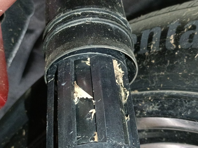 Recambio de amortiguador trasero izquierdo para ford kuga iii (dfk) 2.5 duratec plug-in-hybrid referencia OEM IAM   