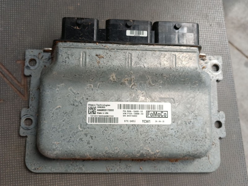 Recambio de centralita motor uce para ford kuga iii (dfk) 2.5 duratec plug-in-hybrid referencia OEM IAM RX6A12A650DB 26141102402