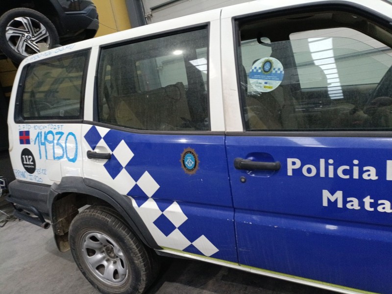 Recambio de puerta trasera derecha para nissan terrano ii (r20) 2.7 td 4wd referencia OEM IAM   