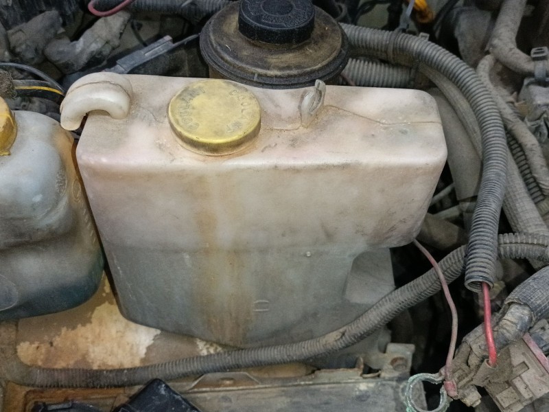 Recambio de deposito expansion para nissan terrano ii (r20) 2.7 td 4wd referencia OEM IAM   