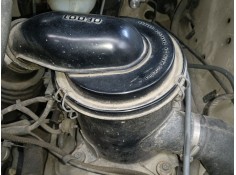 Recambio de filtro aire para nissan terrano ii (r20) 2.7 td 4wd referencia OEM IAM   