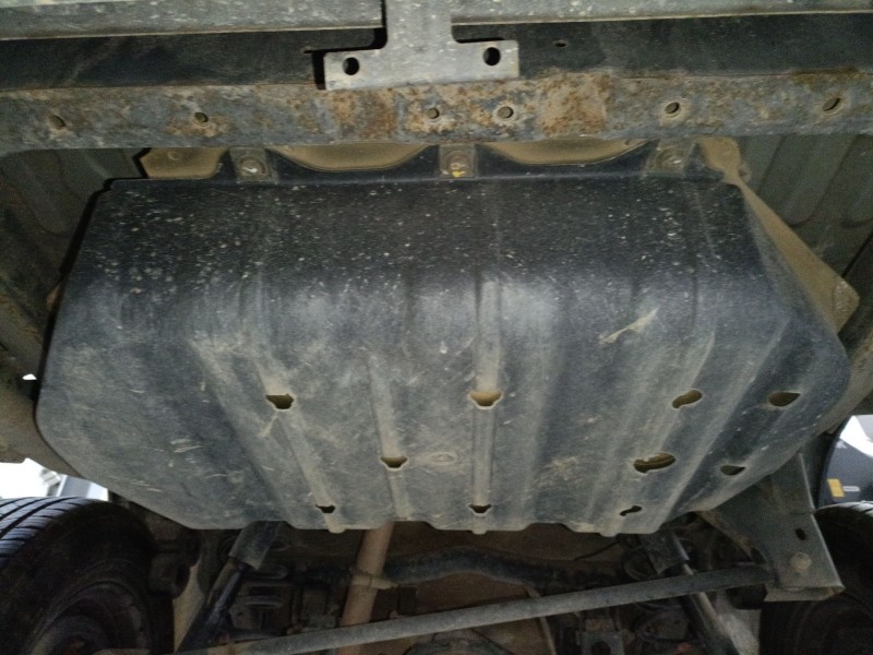 Recambio de deposito combustible para nissan terrano ii (r20) 2.7 td 4wd referencia OEM IAM   