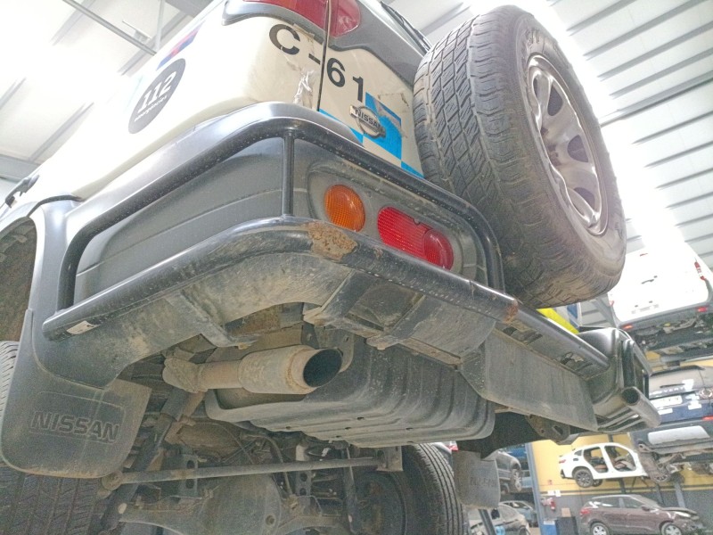 Recambio de paragolpes trasero para nissan terrano ii (r20) 2.7 td 4wd referencia OEM IAM   