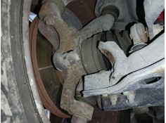 Recambio de mangueta delantera derecha para nissan terrano ii (r20) 2.7 td 4wd referencia OEM IAM    2