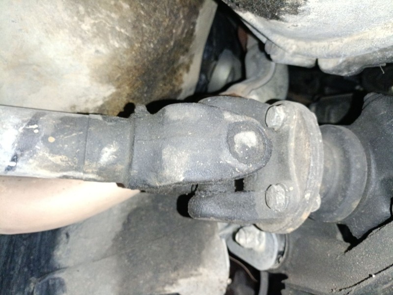 Recambio de transmision central delantera para nissan terrano ii (r20) 2.7 td 4wd referencia OEM IAM   