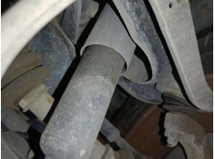 Recambio de amortiguador delantero derecho para nissan terrano ii (r20) 2.7 td 4wd referencia OEM IAM   