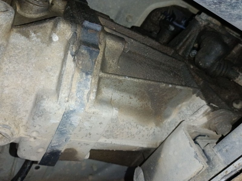 Recambio de caja cambios para nissan terrano ii (r20) 2.7 td 4wd referencia OEM IAM   