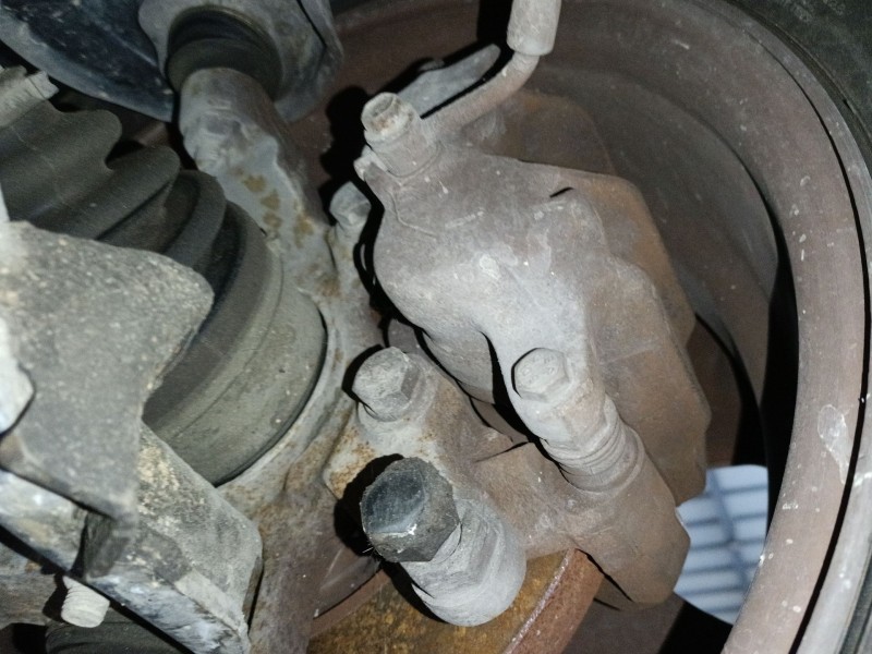 Recambio de pinza freno delantera derecha para nissan terrano ii (r20) 2.7 td 4wd referencia OEM IAM   