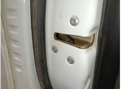 CERRADURA PUERTA DELANTERA IZQUIERDA 