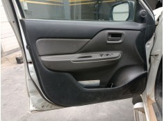 GUARNECIDO PUERTA DELANTERA IZQUIERDA 