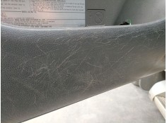 Recambio de guarnecido puerta delantera izquierda para mitsubishi l200 / triton (kj_, kk_, kl_) 2.4 di-d 4wd (kj0t) referencia O 2