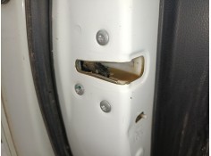 CERRADURA PUERTA TRASERA IZQUIERDA 