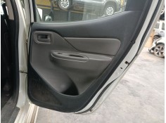 GUARNECIDO PUERTA TRASERA DERECHA 