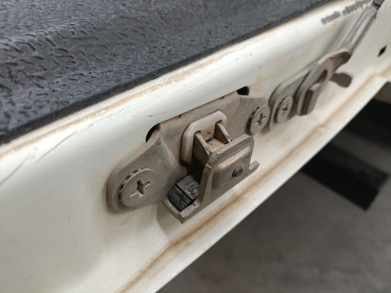 Recambio de cerradura maletero / porton para mitsubishi l200 / triton (kj_, kk_, kl_) 2.4 di-d 4wd (kj0t) referencia OEM IAM   