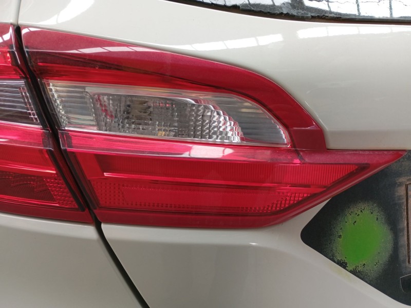 Recambio de piloto trasero izquierdo porton para ford fiesta vii (hj, hf) 1.0 ecoboost active referencia OEM IAM   