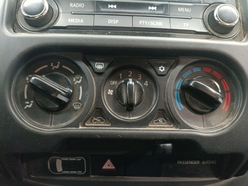 Recambio de mando calefaccion / aire acondicionado para mitsubishi l200 / triton (kj_, kk_, kl_) 2.4 di-d 4wd (kj0t) referencia 