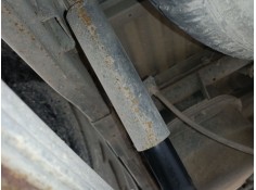 Recambio de amortiguador trasero izquierdo para mitsubishi l200 / triton (kj_, kk_, kl_) 2.4 di-d 4wd (kj0t) referencia OEM IAM 