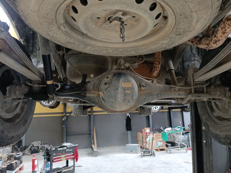 Recambio de diferencial trasero para mitsubishi l200 / triton (kj_, kk_, kl_) 2.4 di-d 4wd (kj0t) referencia OEM IAM   