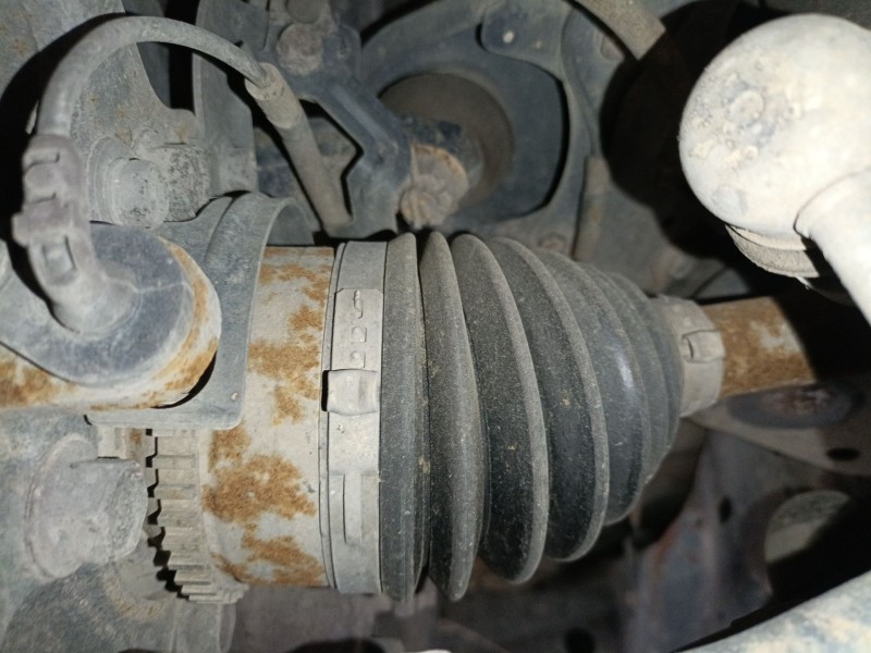 Recambio de transmision delantera derecha para mitsubishi l200 / triton (kj_, kk_, kl_) 2.4 di-d 4wd (kj0t) referencia OEM IAM  