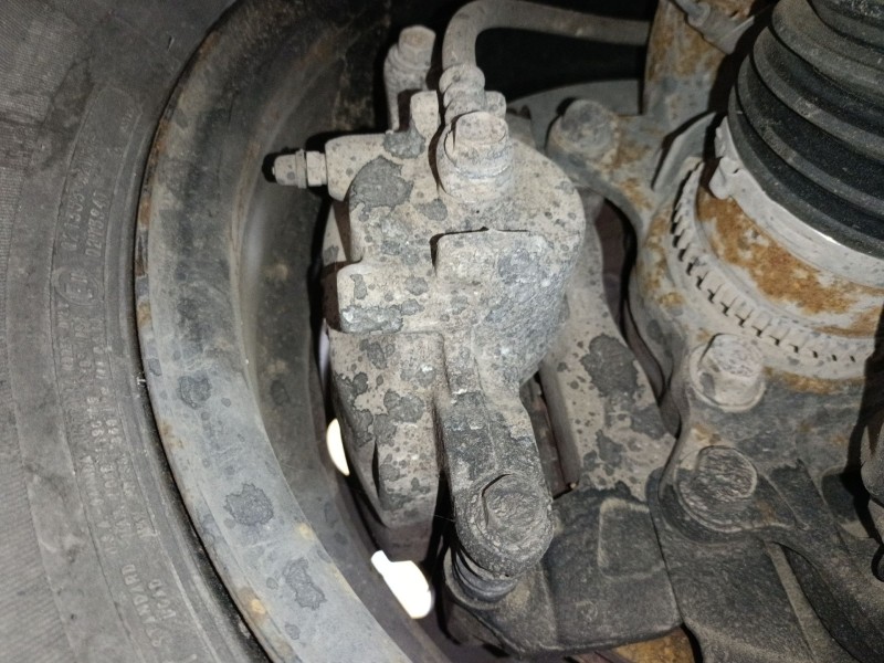 Recambio de pinza freno delantera izquierda para mitsubishi l200 / triton (kj_, kk_, kl_) 2.4 di-d 4wd (kj0t) referencia OEM IAM