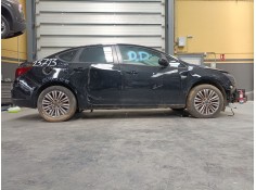 OPEL ASTRA J SEDÁN