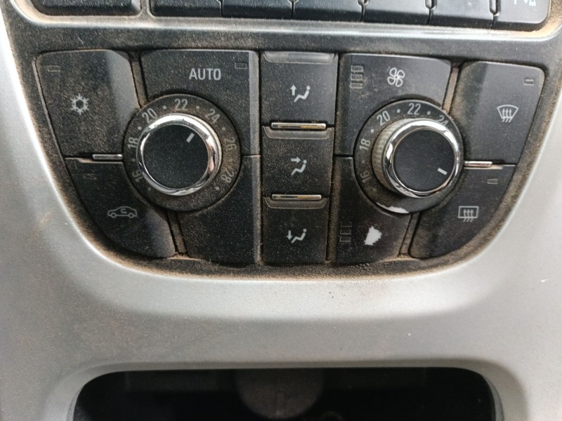 Recambio de mando climatizador para opel astra j sedán 1.7 cdti (69) referencia OEM IAM   