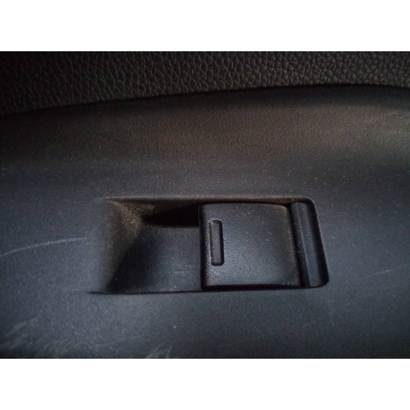 Recambio de mando elevalunas trasero derecho para honda jazz (gk) trend referencia OEM IAM   