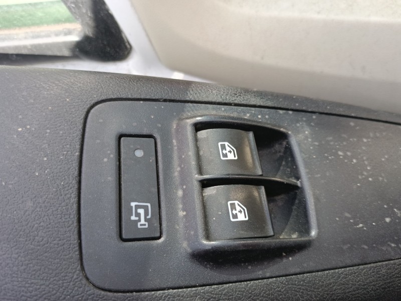 Recambio de mando elevalunas delantero izquierdo para fiat ducato furgoneta (250_) 130 multijet 2,3 d referencia OEM IAM   