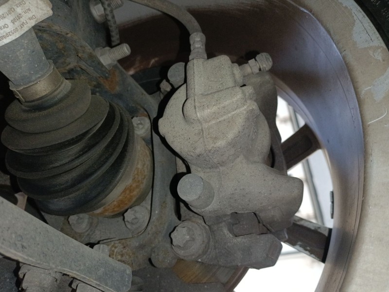 Recambio de pinza freno delantera izquierda para jeep renegade suv (bu, b1, bv) 1.0 t-gdi referencia OEM IAM   