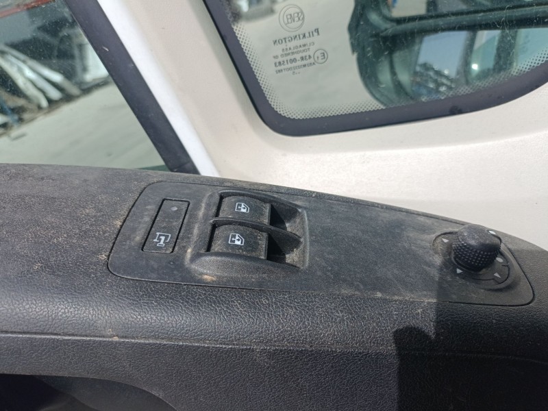 Recambio de mando elevalunas delantero izquierdo para fiat ducato furgoneta (250_) 130 multijet 2,3 d referencia OEM IAM   