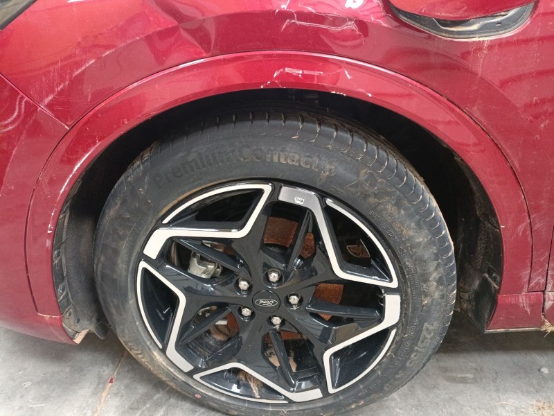 Recambio de aletin delantero izquierdo para ford kuga iii (dfk) 2.5 duratec plug-in-hybrid referencia OEM IAM   