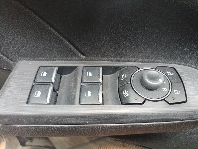 Recambio de mando elevalunas delantero izquierdo para ford kuga iii (dfk) 2.5 duratec plug-in-hybrid referencia OEM IAM   