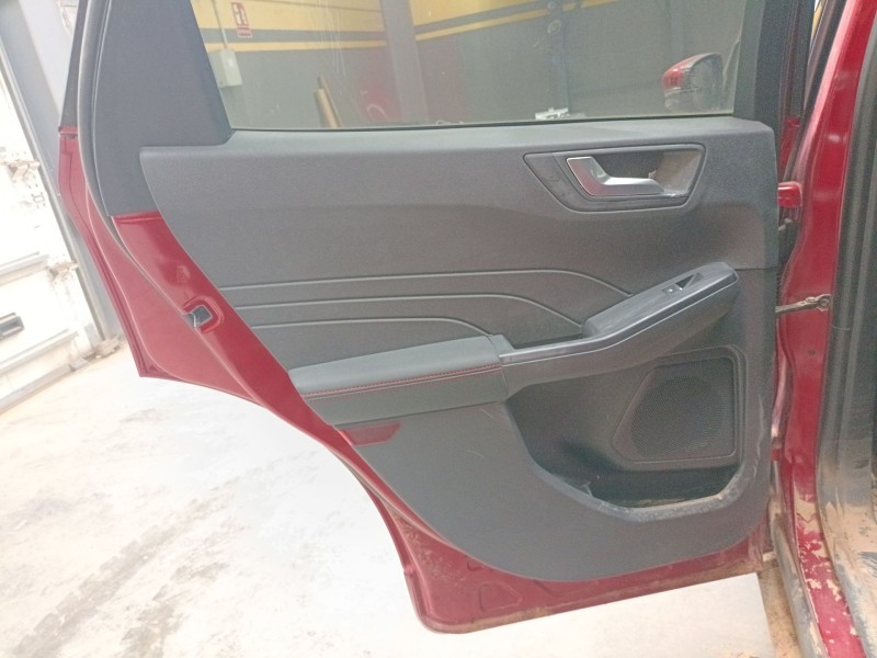 Recambio de guarnecido puerta trasera izquierda para ford kuga iii (dfk) 2.5 duratec plug-in-hybrid referencia OEM IAM   