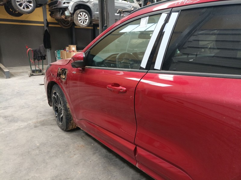 Recambio de puerta delantera izquierda para ford kuga iii (dfk) 2.5 duratec plug-in-hybrid referencia OEM IAM   