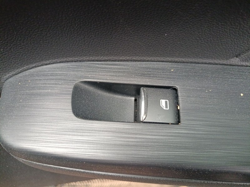 Recambio de mando elevalunas delantero derecho para ford kuga iii (dfk) 2.5 duratec plug-in-hybrid referencia OEM IAM   