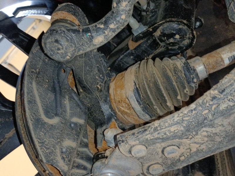 Recambio de mangueta delantera izquierda para ford kuga iii (dfk) 2.5 duratec plug-in-hybrid referencia OEM IAM   