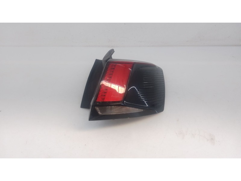 Recambio de piloto trasero derecho para peugeot 3008 ii suv (mc_, mr_, mj_, m4_) 1.2 thp/ puretech 130 (mrhnsm, mrhnsu, mrhnsj, 