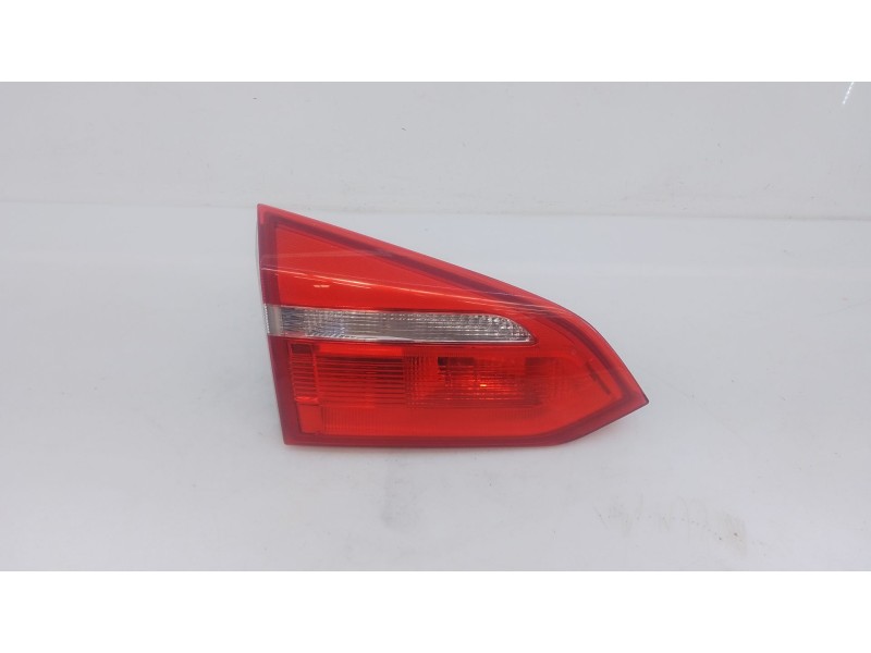 Recambio de piloto trasero izquierdo porton para ford focus iii turnier 1.5 tdci referencia OEM IAM   