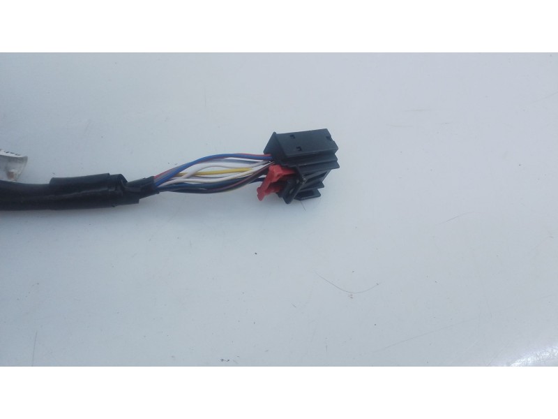 Recambio de retrovisor derecho electrico para volkswagen polo vi (aw1, bz1, ae1) 1.0 tsi referencia OEM IAM   