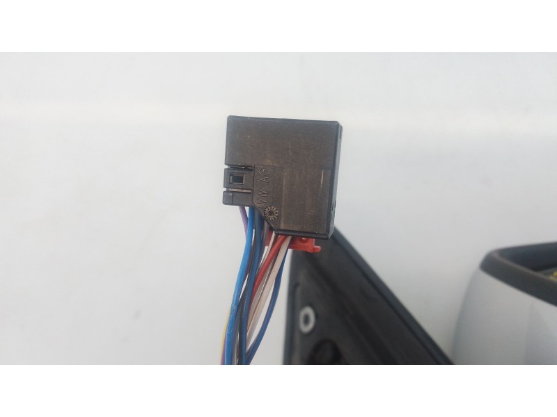 Recambio de retrovisor derecho electrico para volkswagen polo vi (aw1, bz1, ae1) 1.0 tsi referencia OEM IAM   