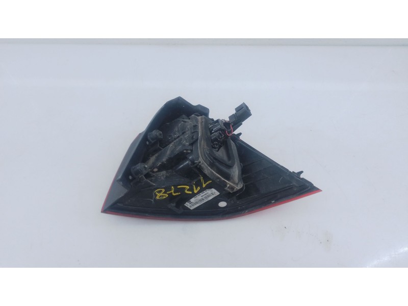 Recambio de piloto trasero izquierdo para volkswagen golf vii lim. gti bluemotion referencia OEM IAM   