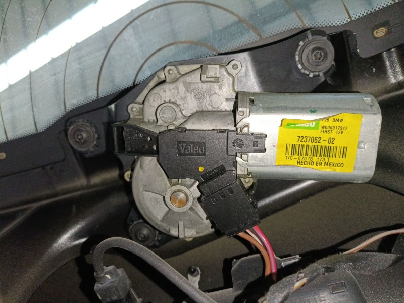 Recambio de motor limpia trasero para bmw x3 (f25) xdrive 20 d referencia OEM IAM 723706202  