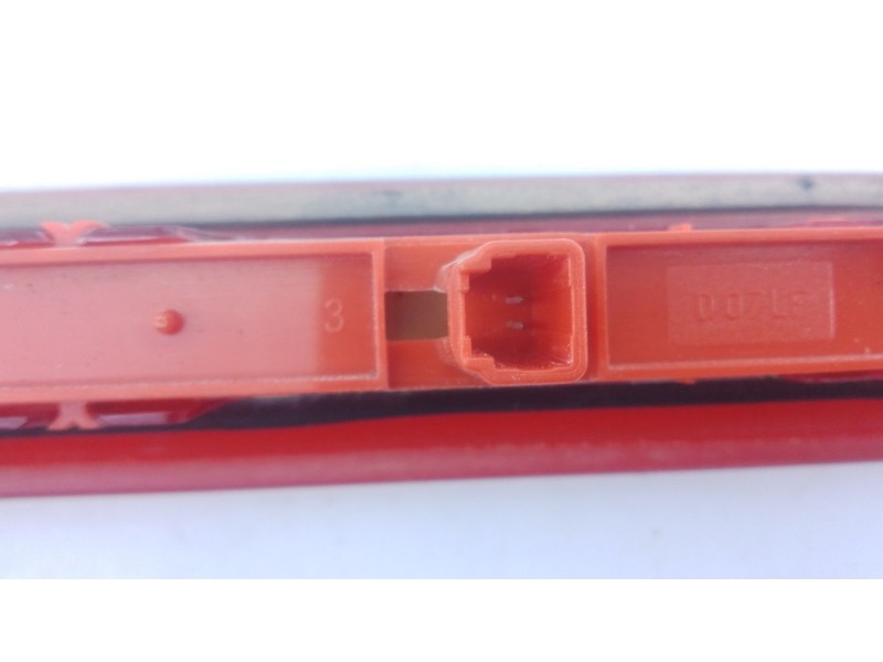 Recambio de luz central de freno para ford ecosport 1.0 ecoboost referencia OEM IAM   