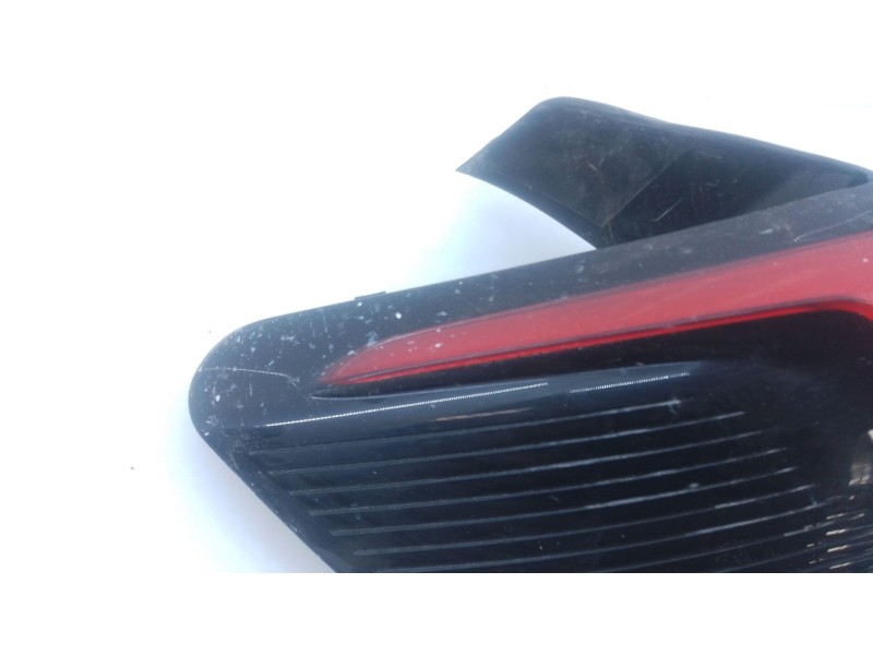 Recambio de piloto trasero izquierdo para peugeot 3008 ii suv (mc_, mr_, mj_, m4_) 1.2 thp/ puretech 130 (mrhnsm, mrhnsu, mrhnsj