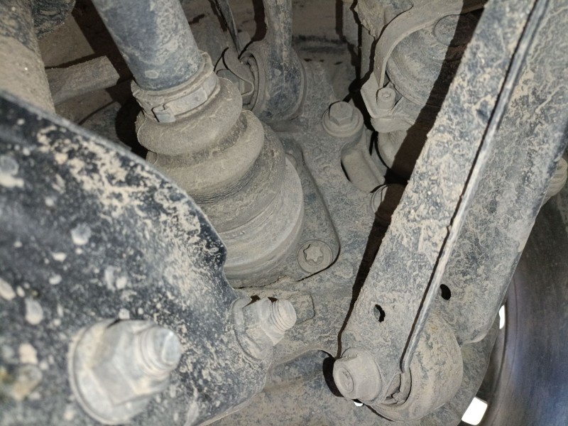 Recambio de mangueta trasera izquierda para bmw x3 (f25) xdrive 20 d referencia OEM IAM   