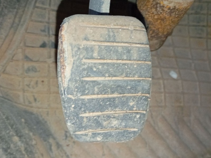 Recambio de pedal embrague para dacia dokker monospace (ke_) 1.5 dci (keaj, keah) referencia OEM IAM   